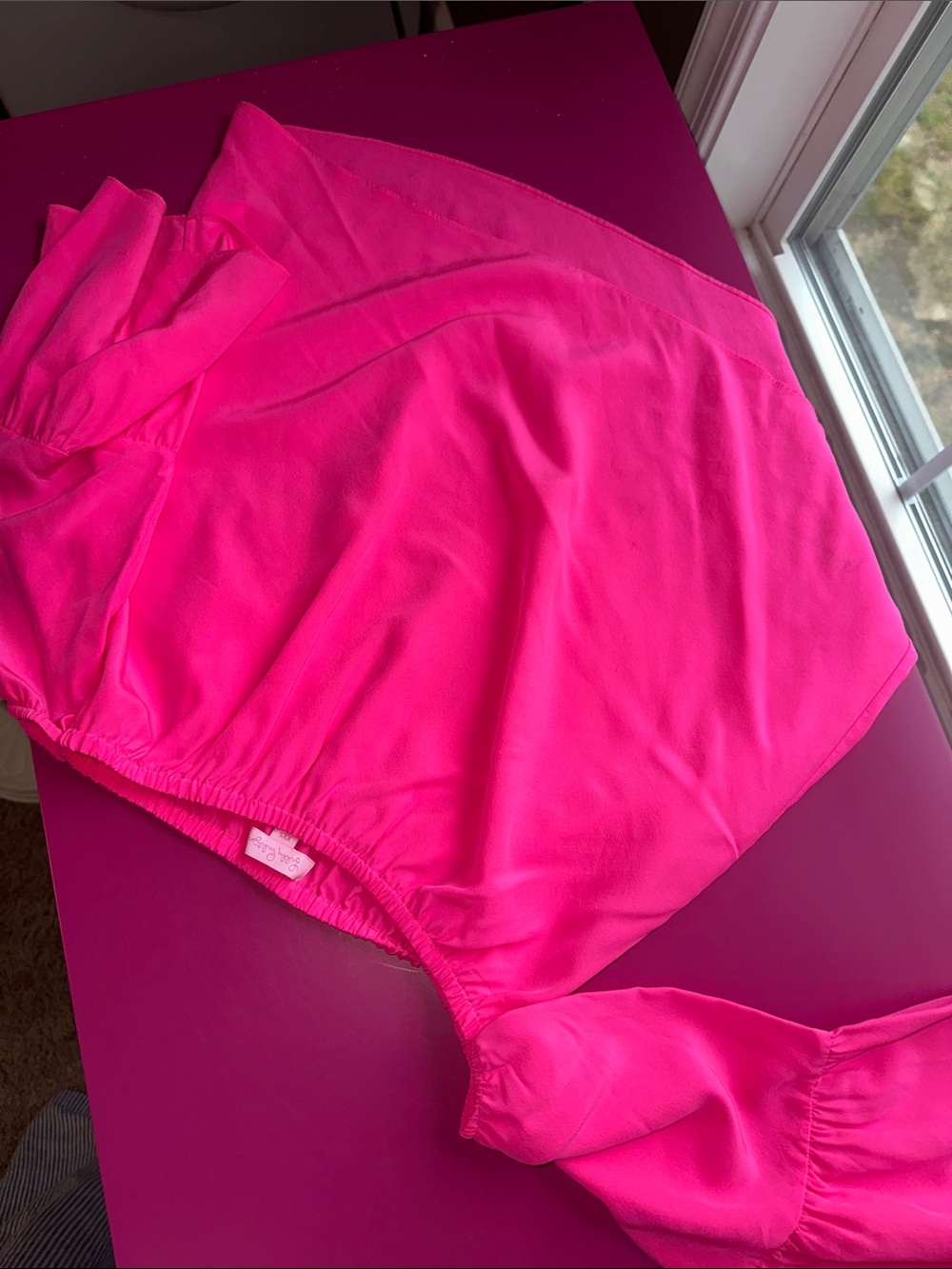 Lilly Pulitzer Neon Pink Flowing Womens Blouse